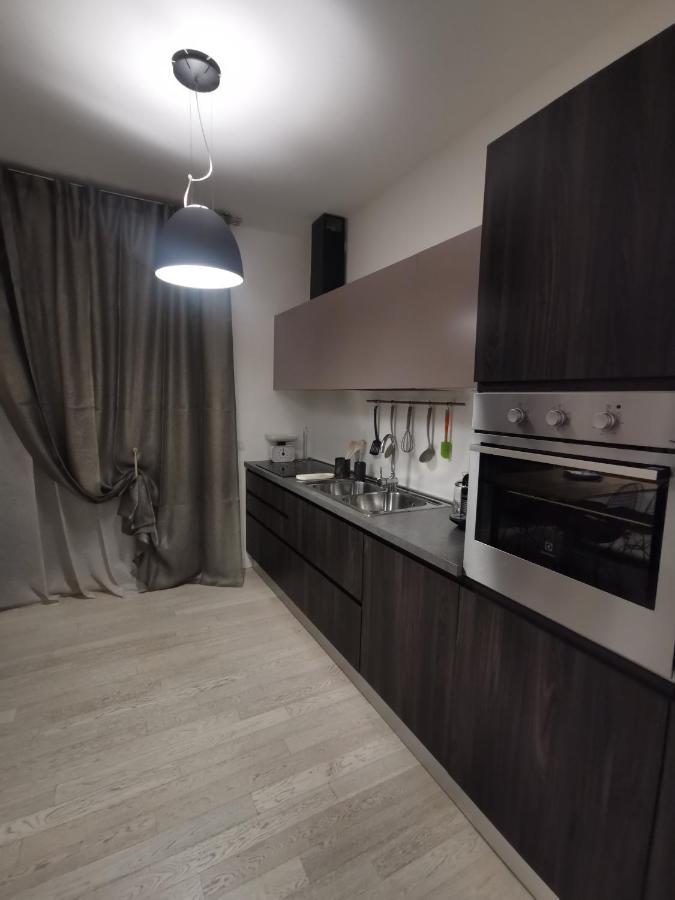 La Casa Di Greta Lägenhet Monza Exteriör bild